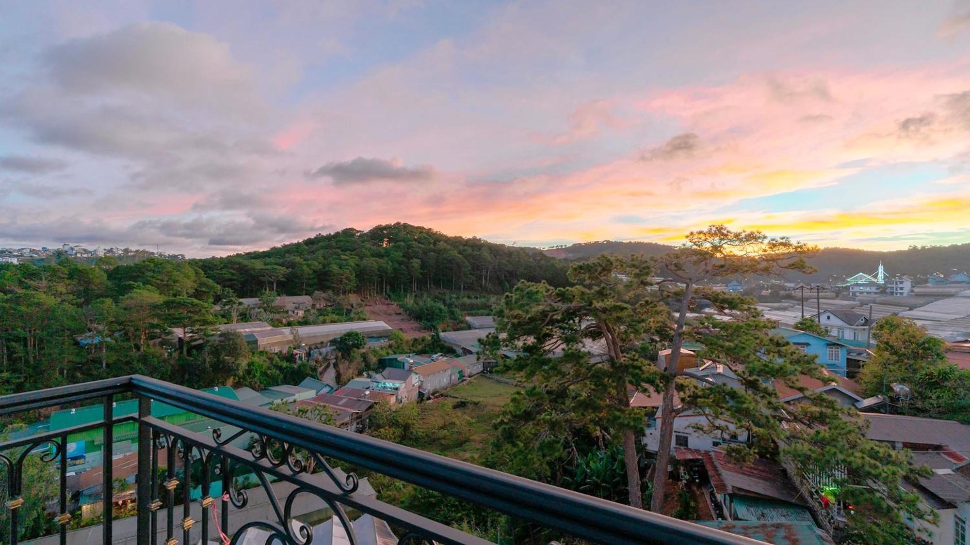 Pine View Hotel Dalat Da Lat Exterior foto